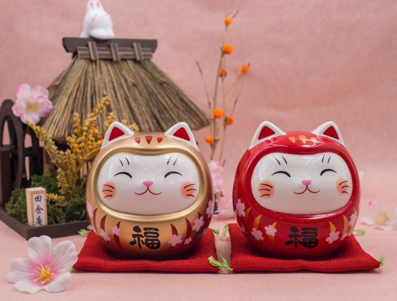 Cute Lucky Cat Figurine & Piggy Bank