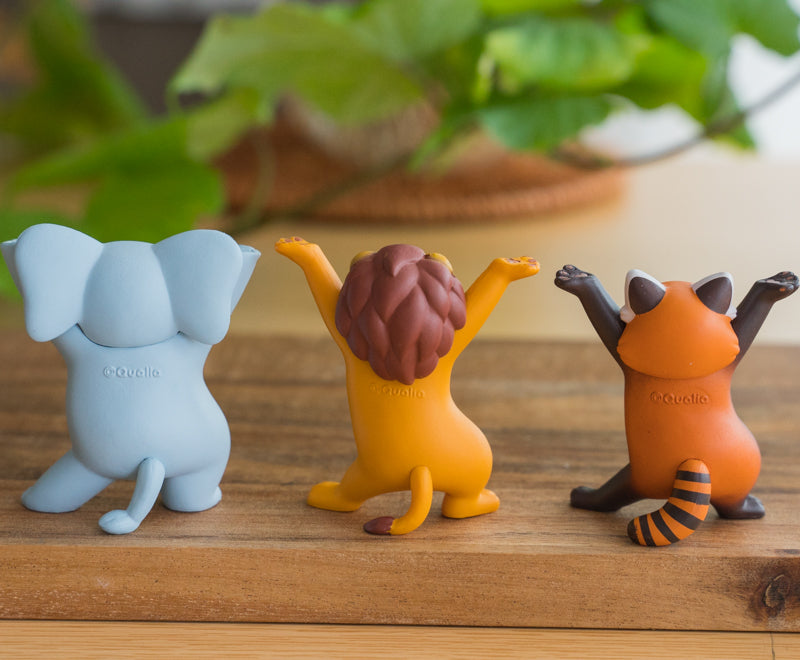 Standing Animal For Holding Pen Or Earphone Figurine