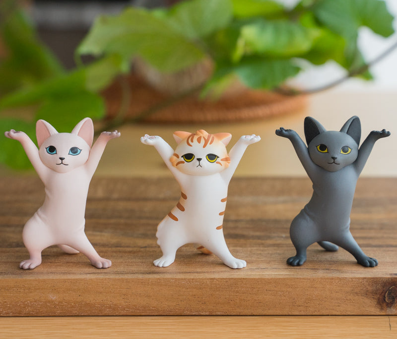 6st Generation-Miniature Standing Cat For Holding Pen Or Earphone Figurine