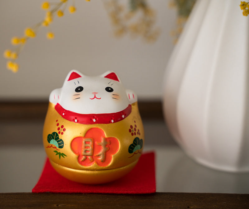 Kawaii Lucky Cat Figurine