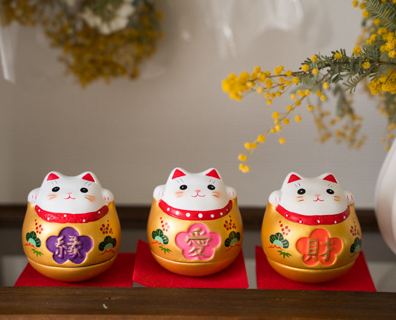 Kawaii Lucky Cat Figurine