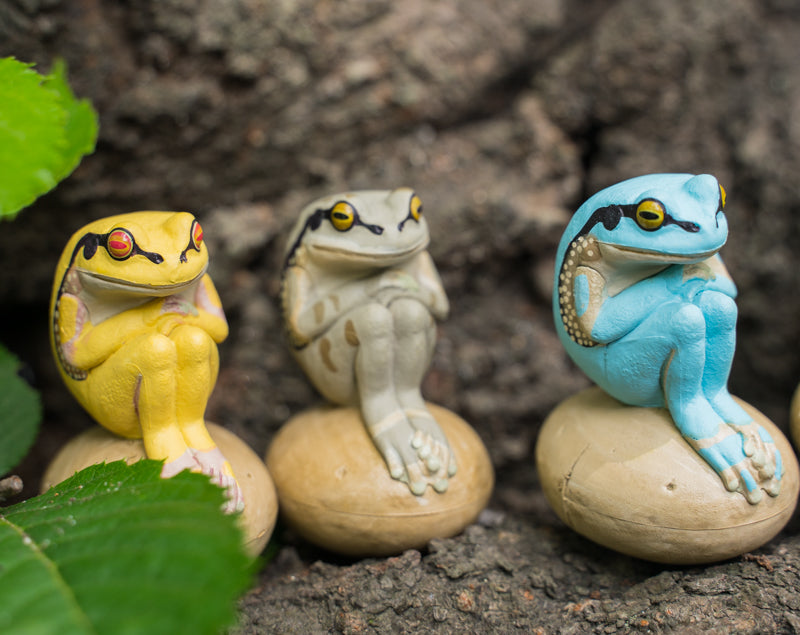 Sitting Frog Figurine