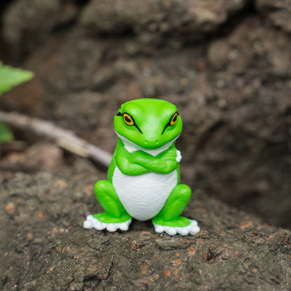 Standing Lizard Figurine