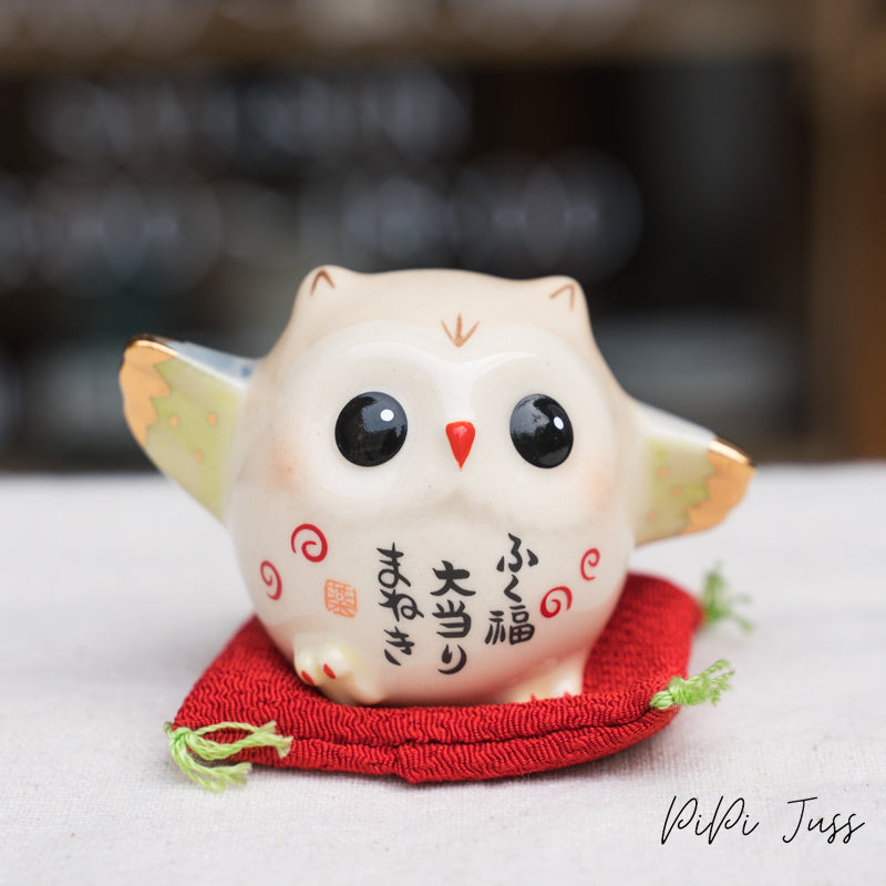 Japanese Kwaii Owl Figurines