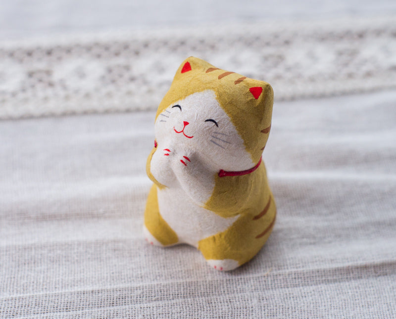 Japanese Handmade Cute Praying Kitten Figurine