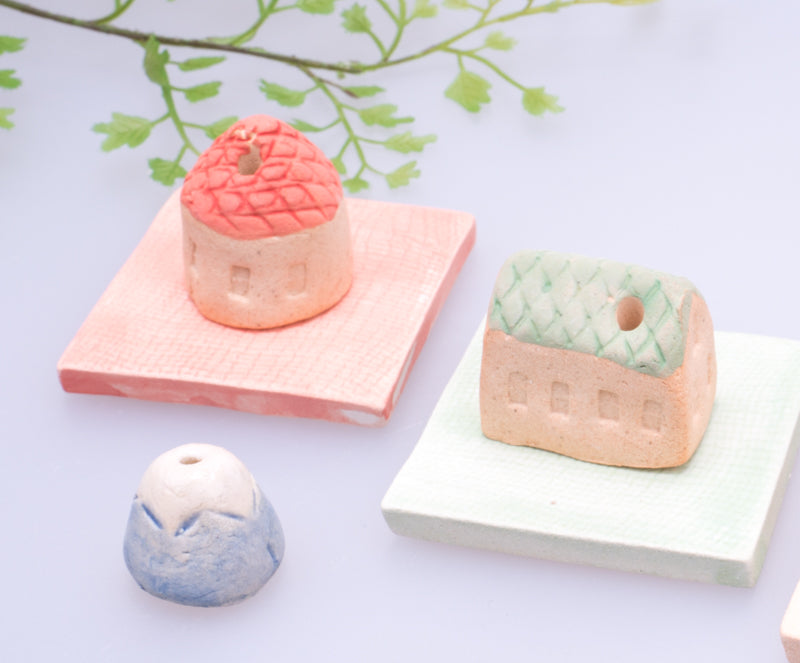 Japanese Cute Small House Stick Incense Holder