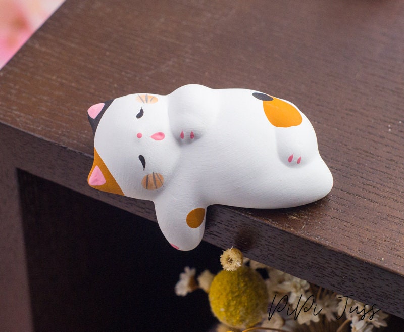 Japanese Cute Cat, Rabbit And Frog Figurine