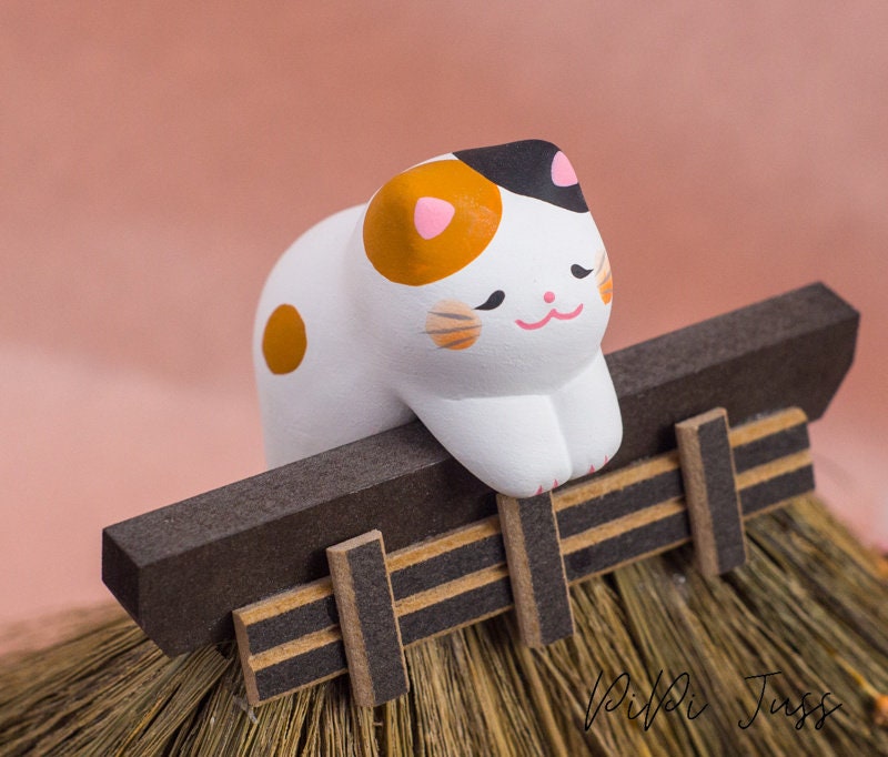 Japanese Cute Cat, Rabbit And Frog Figurine