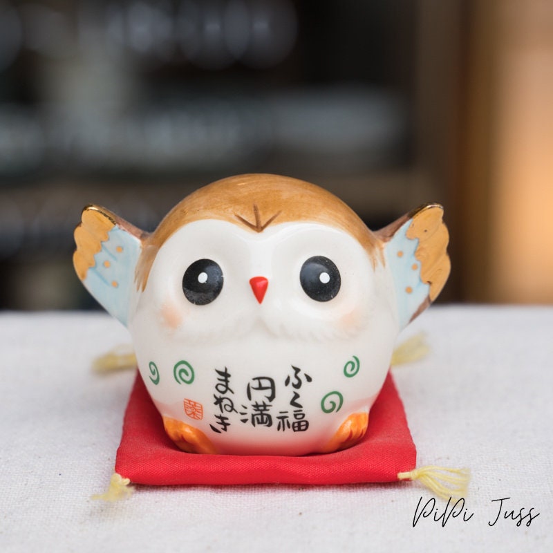 Japanese Kwaii Owl Figurines