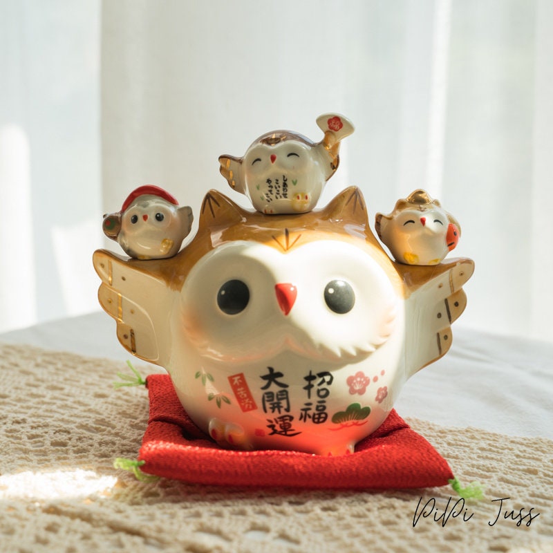 Japanese Cute Owl Figurines