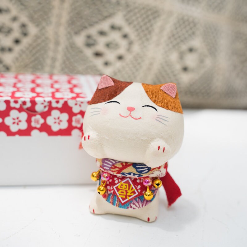 Japanese Cute Lucky Cat Holding Its Face Figurine