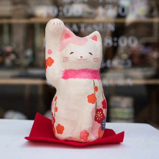 Japanese Lucky Cat Figurine