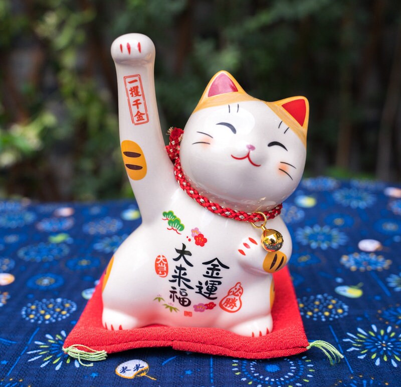 Japanese Lucky Cat Figurine